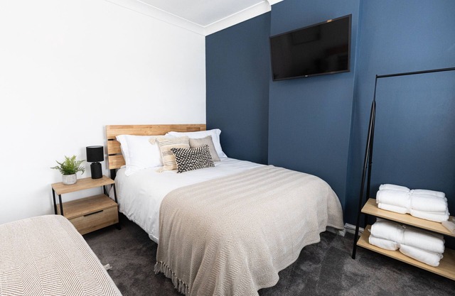 Steel Town Lodge | Hot Tub | Sky Sports | Darts | Families & Contractors
