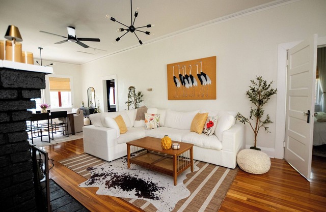 Step into Tampa charm at this sun-drenched 1913 bungalow in Seminole Heights! Walk to top-rated cafes, breweries, and bakeries, then unwind in a beautifully renovated space filled with character, comfort, and local flair. Historic soul, modern style.