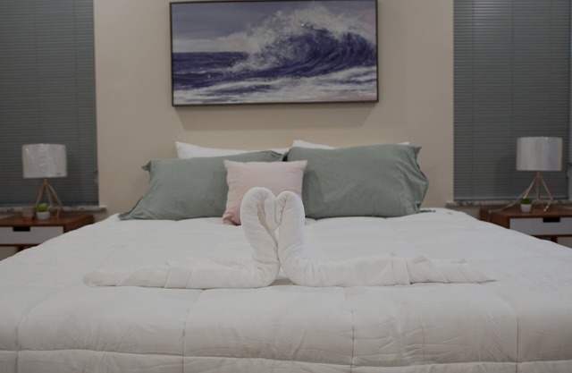 🔥STEPS 2 BEACH❤️ | SLEEPS 4 W/W+D