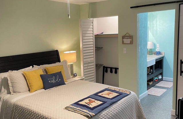 Steps 2 Paradise, Crystal Lake, close to Starke and Keystone Hgts.