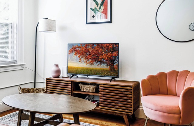 Steps from Campus - The Yale