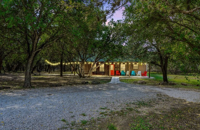 Steps from THE Frio River with river access included, the perfect Concan cottage with the best price