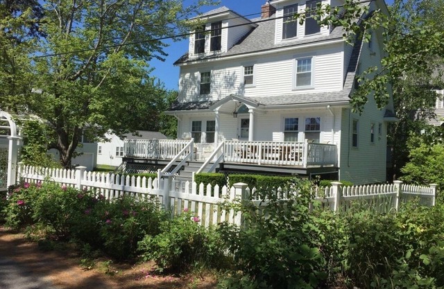 STEPS TO BEACH 5 BDRMS, 3 BATHS, HUGE SUNNY DECK & PARKING FOR 4 CARS