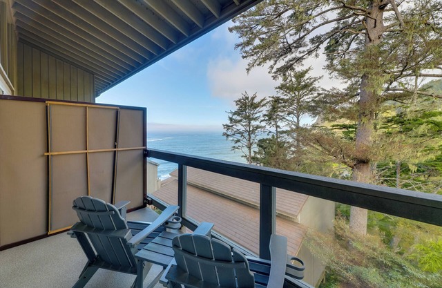 Steps to Otter Crest Beach: Studio w/Resort Perks