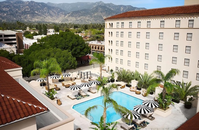 Steps to Pasadena Museum of California Art! 3 Affordable Units, Parking, Pool!