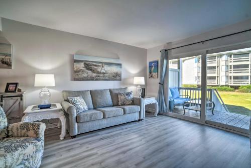 Steps to Pool and Beach St Helena Island Escape!