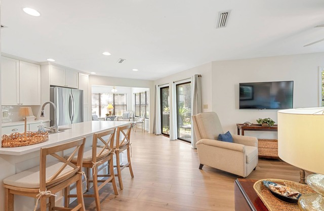 Steps to Village-Relaxing Stay