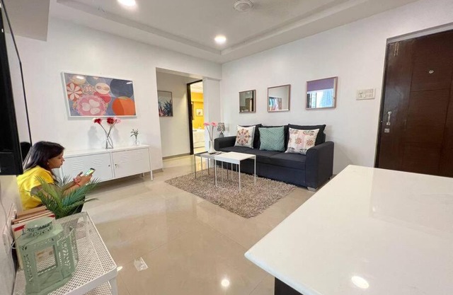 Sterling 102, off Carter Road, Bandra West by Connekt Homes