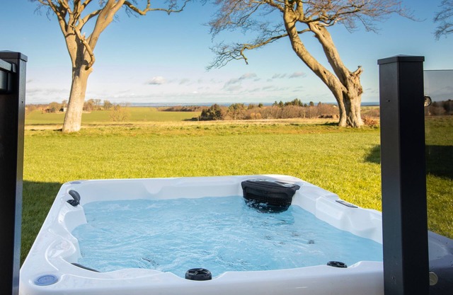 Stewarts Resort Lodge 30 - a lodge that sleeps 4 guests in 2 bedrooms