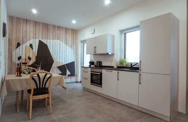 Stilvolle Ferienwohnung - 4 Min. von der Mosel Entfernt /Golfplatz vor Ort /