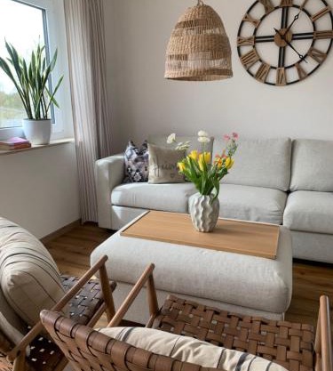 Stilvolles Ferienapartment am Thermalbad mit Blick in die Natur