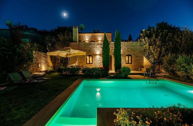Stone villa with pool & fantastic sea views (with special autumn offers)
