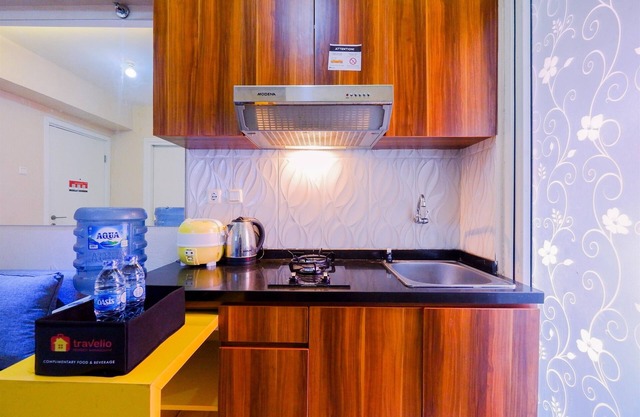 Strategic And Comfy 2Br At Green Pramuka City Apartment