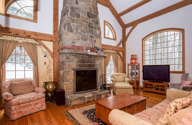 Stratton Spectacular - July 4th Still Available !