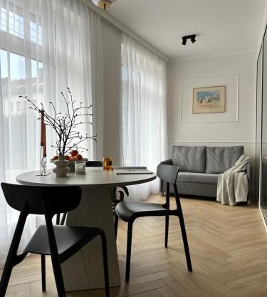 Studio Żeromskiego w centrum Gołdapi Samodzielne wejście