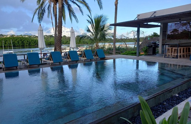 Studio 2 The Waterclub