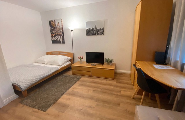 Studio Apartment '-Apartment' with Wi-Fi