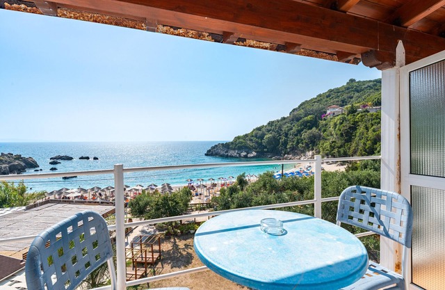 Studio Apartment 'Alex Bar Apartment 9' with Sea View, Wi-Fi and Air Conditioning