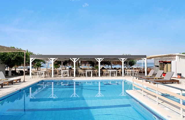 Studio Apartment 'Iguana 6' with Sea View, Wi-Fi and Air Conditioning