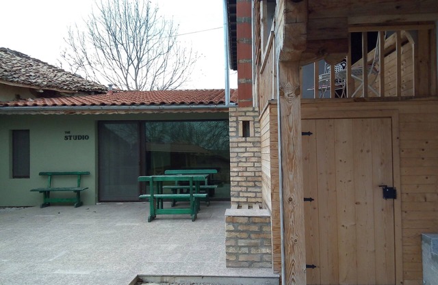 Studio Apartment in Palamartsa