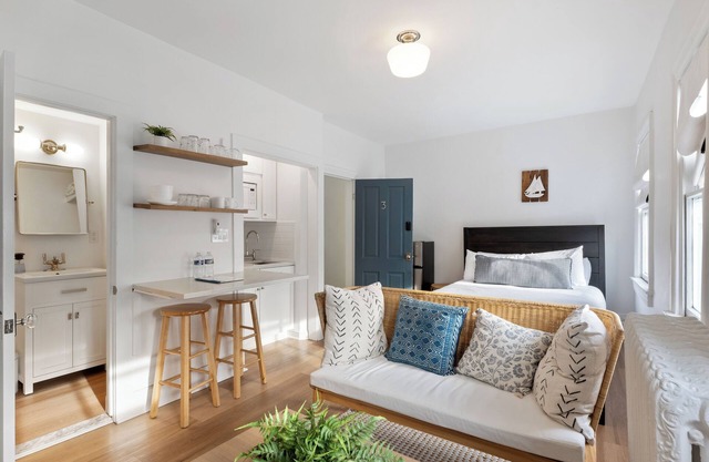 Studio Apartment in Downtown Annapolis