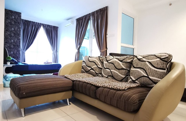 Studio Apartment near Gurney Drive