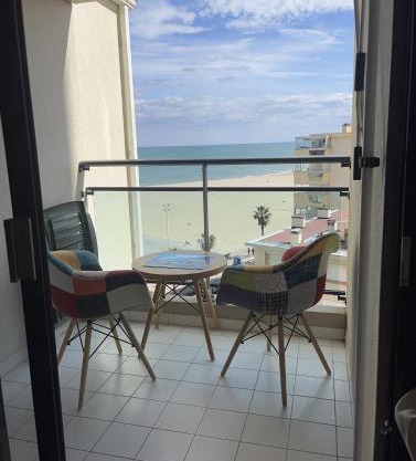Studio avec vue sur la mer