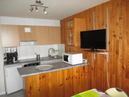 Studio cosy au cœur de Super Besse, proche des pistes - FR-1-814-9