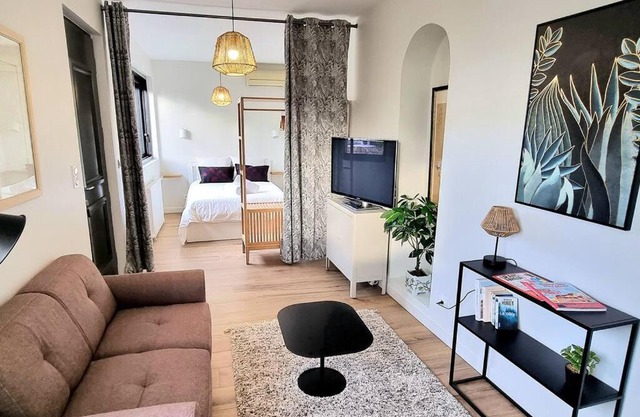 Studio Chic & Garden - Parking - Wifi - TV