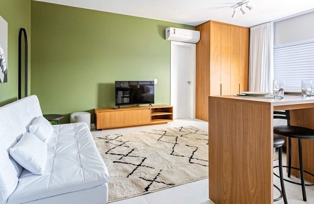 Studio completo a 50 m da praia | Ingleses