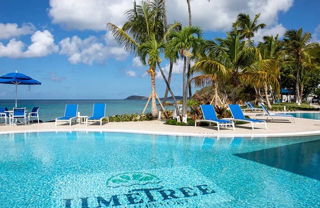 Studio Condo at Wyndham Limetree Resort - Right on the Beach!