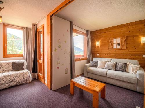 Studio coquet à 50m des pistes, proche commerces, balcon et casier à ski - FR-1-356-204