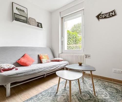 Studio douillet, proche tram & bus