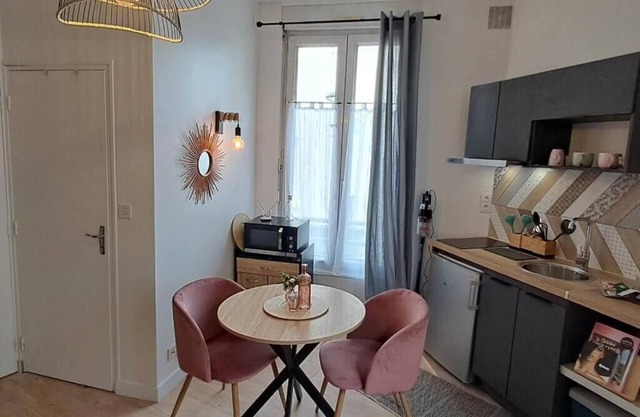 studio in the heart of town 30 minutes from Puy du Fou park