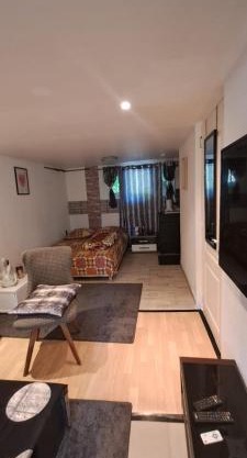 Studio indépendant - chambre privé confortable & tv canal plus