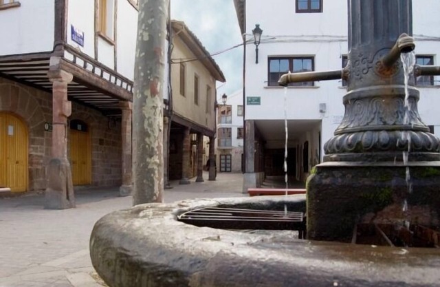 Studio Rural Apartments Altuzarra From 2 to 4 people (maximum 4 people)