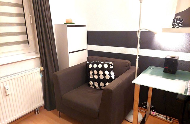 Study room only bookable from Wednesday to Saturday
