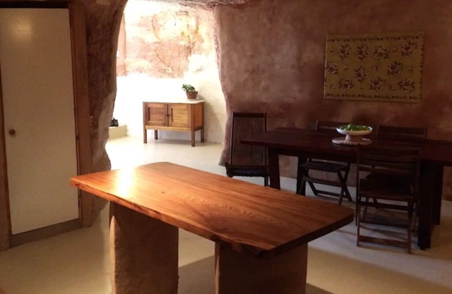 Stunning Dugout/Cave