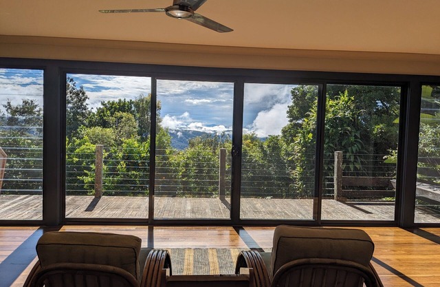 Stunning Escarpment Perch, stylish and spacious, Ellenborough Falls near by!
