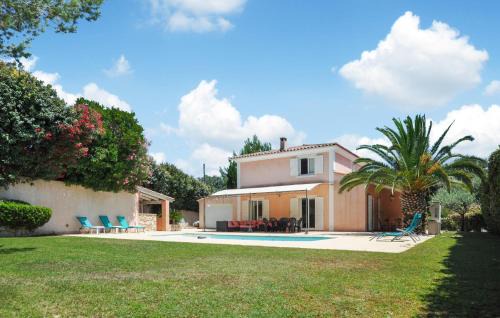 Stunning Home In La Roquette-Sur-Siagne