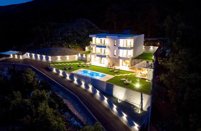 Stunning home in Moscenicka Draga