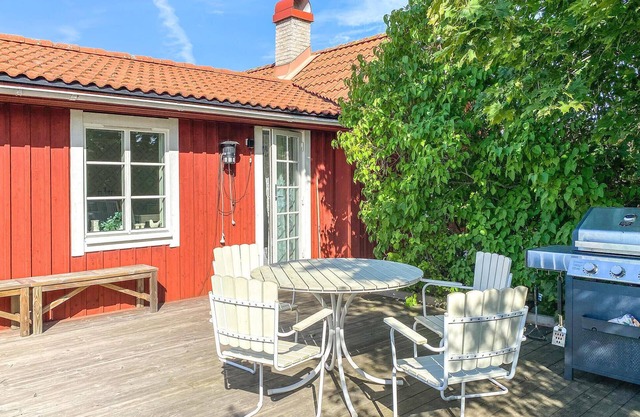 Stunning home in Färjestaden with WiFi