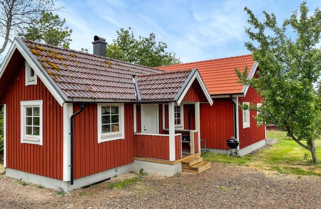 Stunning home in Korsberga with WiFi