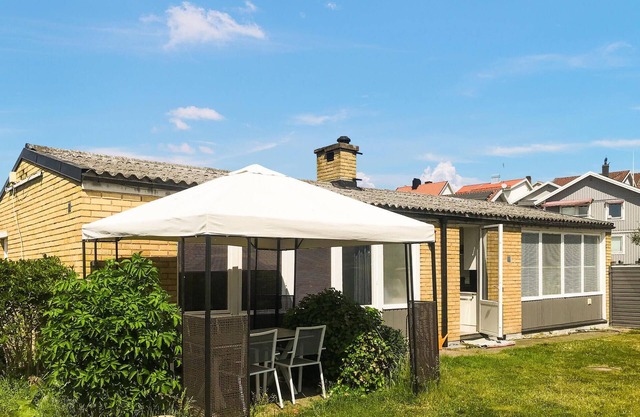 Stunning home in Mönsterås with WiFi