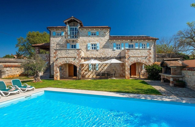 Stunning home in Porec