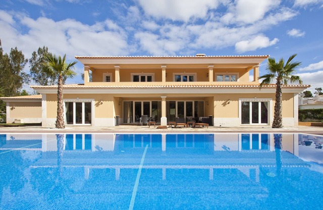 Stunning luxury executive villa on 5 star Le Meridian Penina Golf Resort