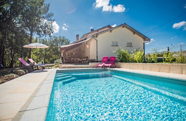 Stunning modern gite with garden and private pool