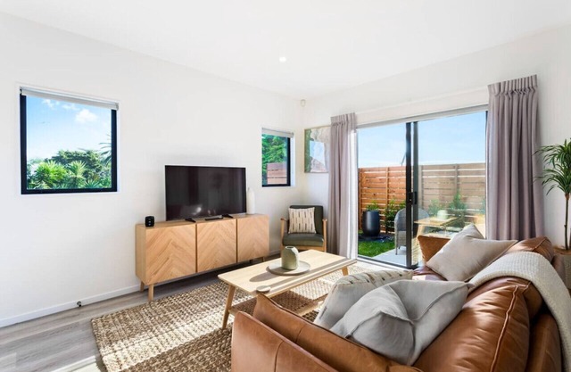 Stunning New 2BR Luxury in Pukekohe | WiFi Netflix