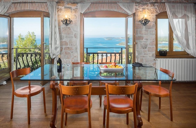 Stunning stone house nestled in the heart of the historic old town of Vrsar.