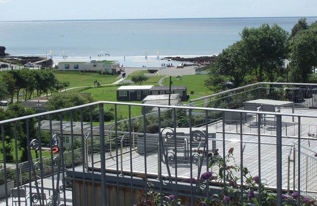 Stunning Views from this lovely holiday home